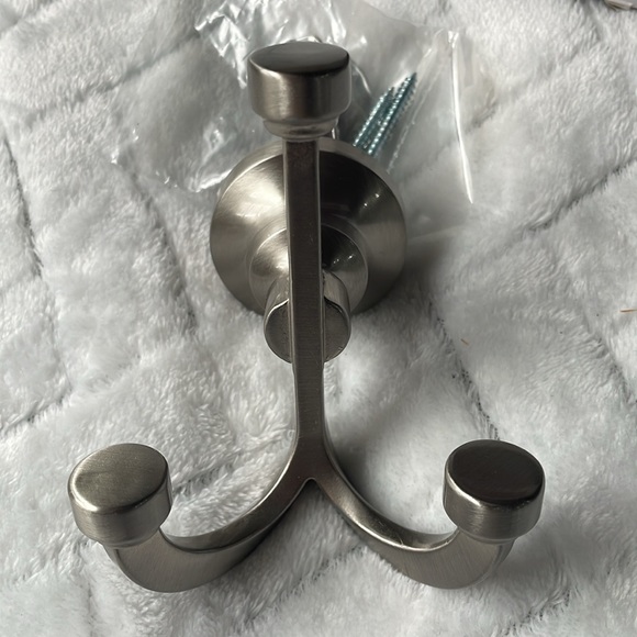 Multipurpose hook - Picture 2 of 3